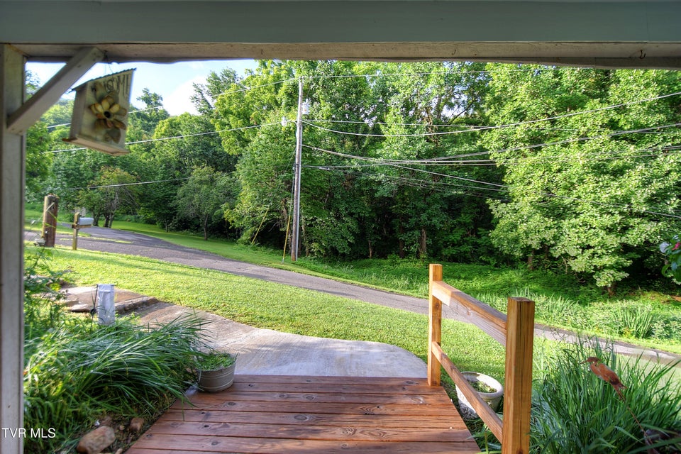 Photo #10: 121 Harold Estep Road