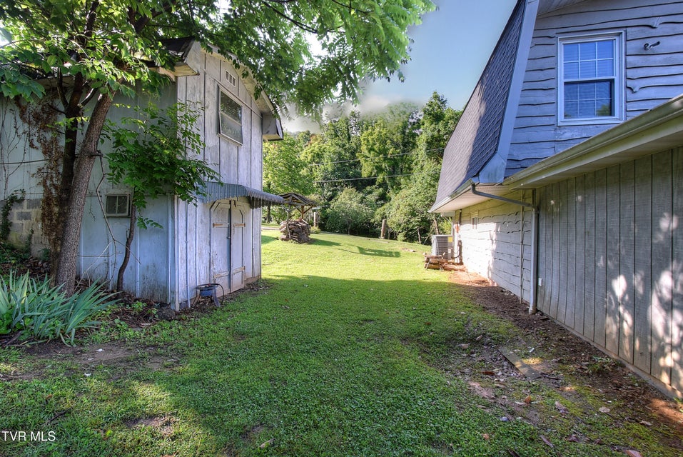 Photo #44: 121 Harold Estep Road