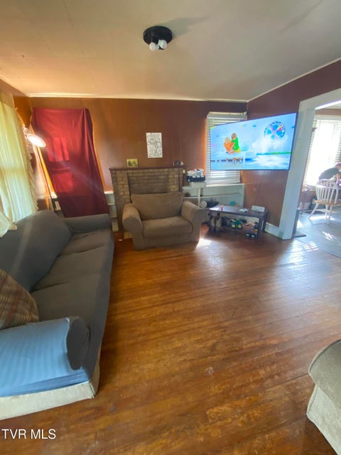 Photo #4: 4228 Sullivan Gardens Drive