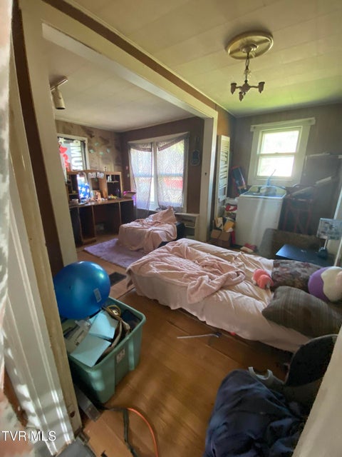 Photo #7: 4228 Sullivan Gardens Drive