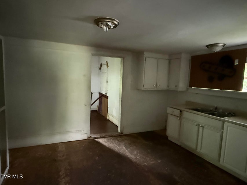 Photo #6: 1741 Dunlap Street