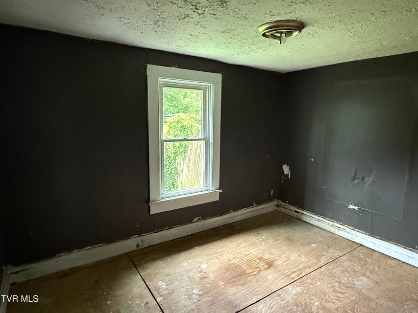 Photo #7: 1741 Dunlap Street