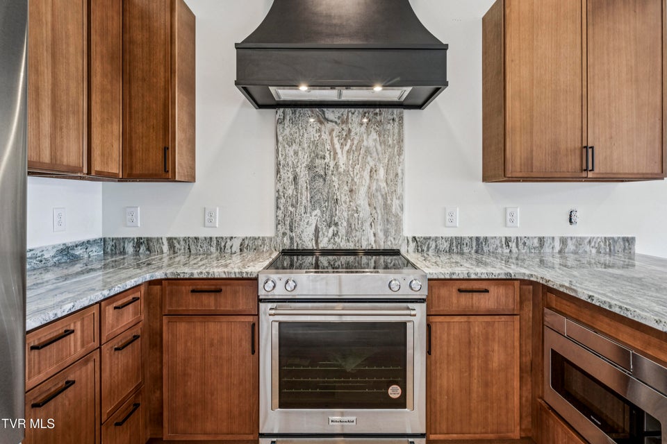 Photo #10: 1533 Pactolas Road