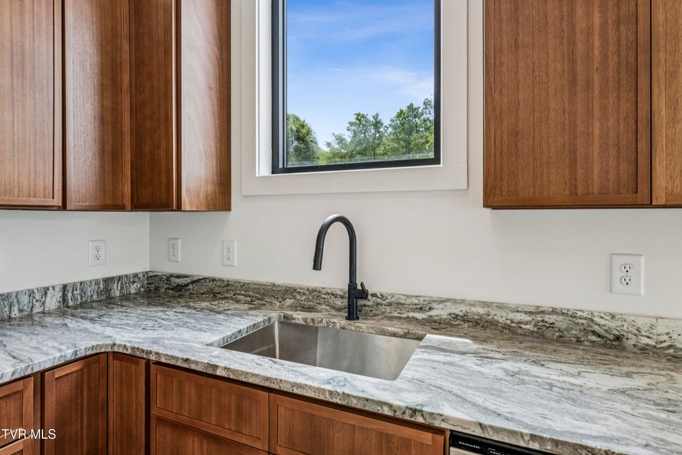 Photo #17: 1533 Pactolas Road