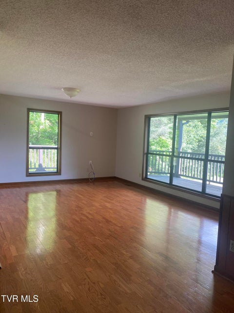 Photo #7: 261 Rainbolt Street