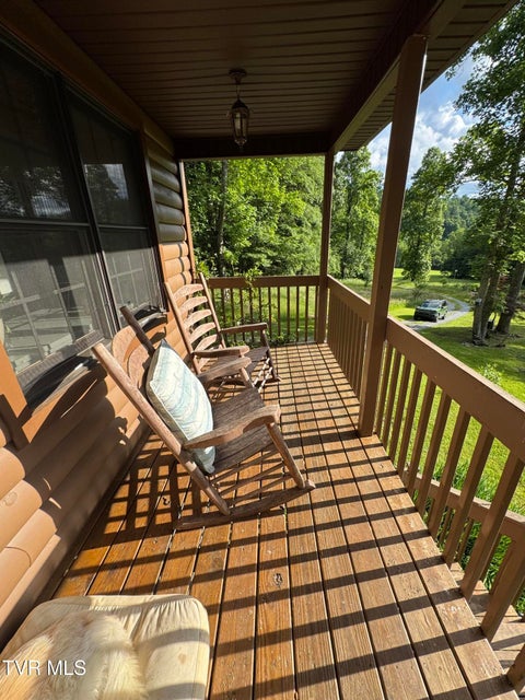 Photo #13: 103 Meadow Springs Court