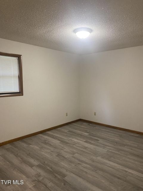 Photo #22: 261 Rainbolt Street