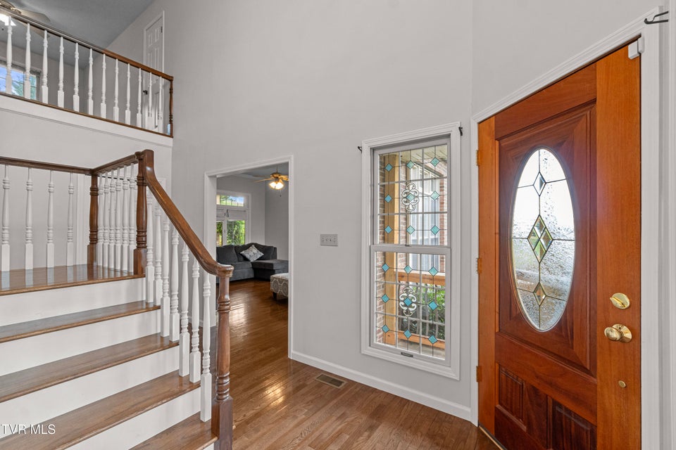 Photo #7: 945 Dashaway Road