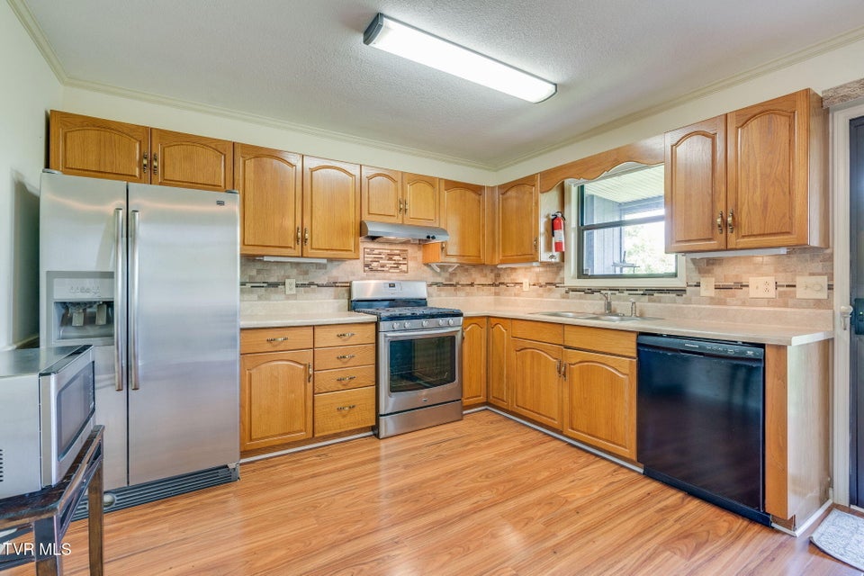 Photo #7: 151 Woodcrest Lane Lane