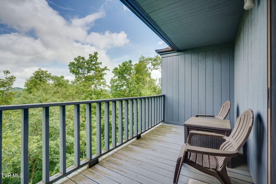 Photo #15: 151 Woodcrest Lane Lane