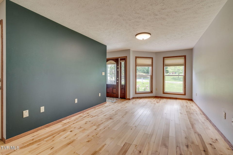 Photo #6: 19435 Greenbriar Lane