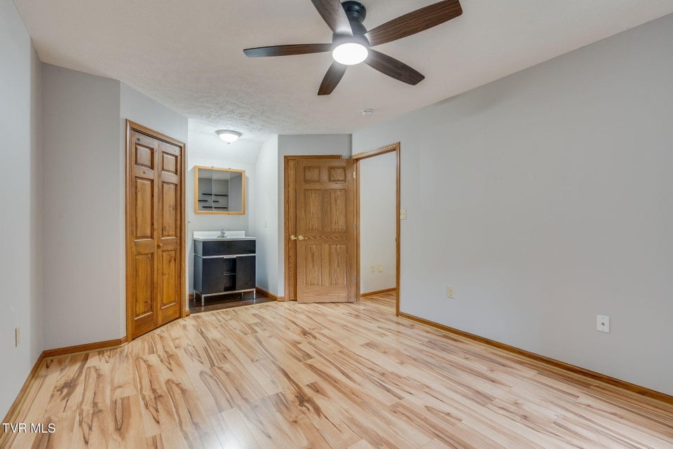 Photo #18: 19435 Greenbriar Lane