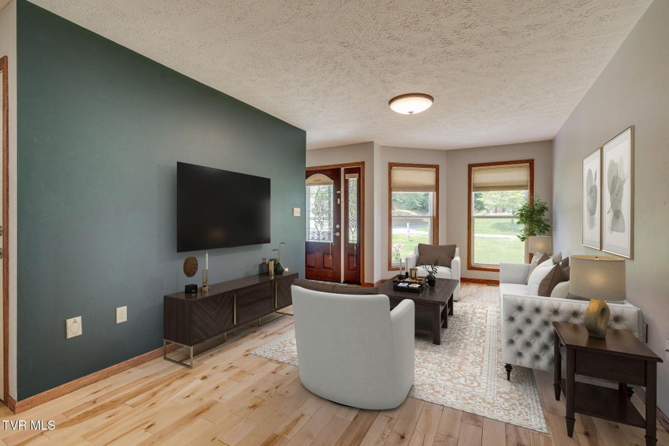 Photo #5: 19435 Greenbriar Lane