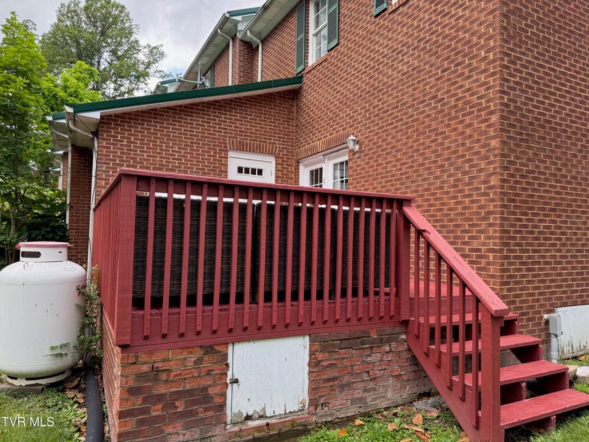 Photo #34: 700 The Terrace Street