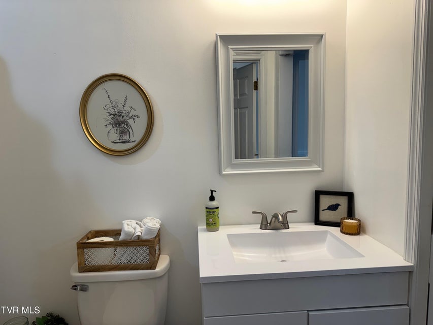 Photo #17: 700 The Terrace Street