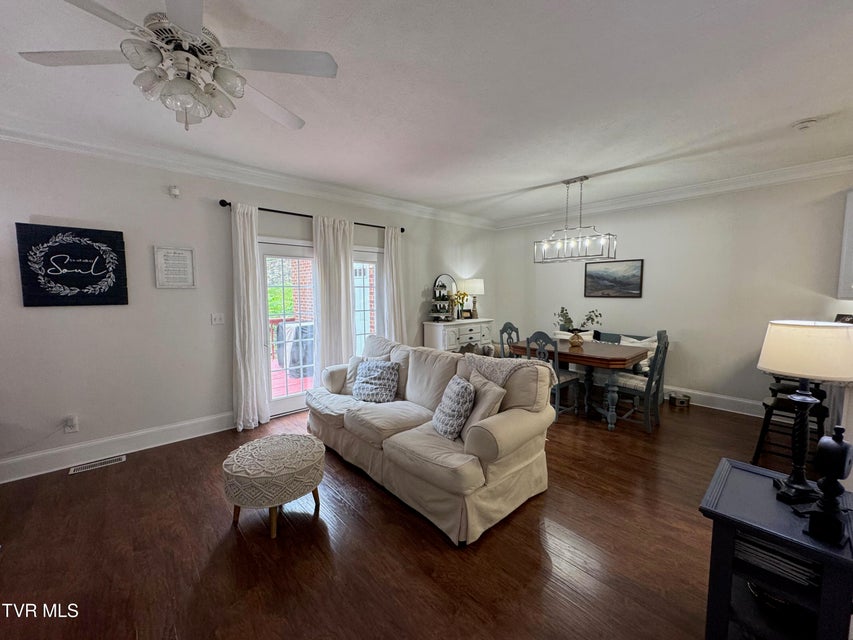 Photo #5: 700 The Terrace Street