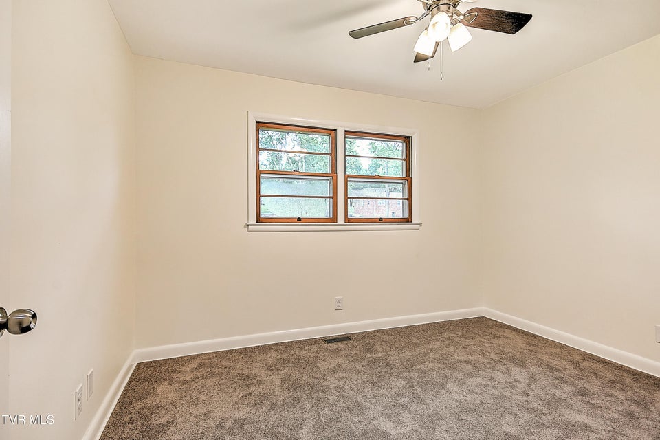 Photo #24: 419 Holly Street