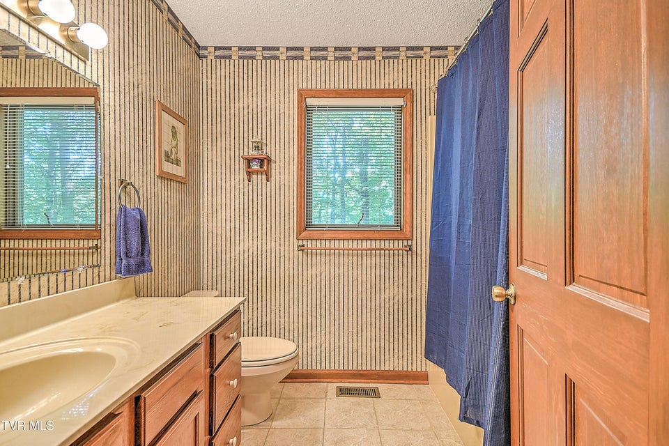 Photo #29: 246 Matson Road