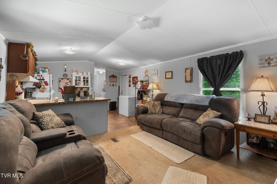 Photo #5: 904 Briar Fork Road