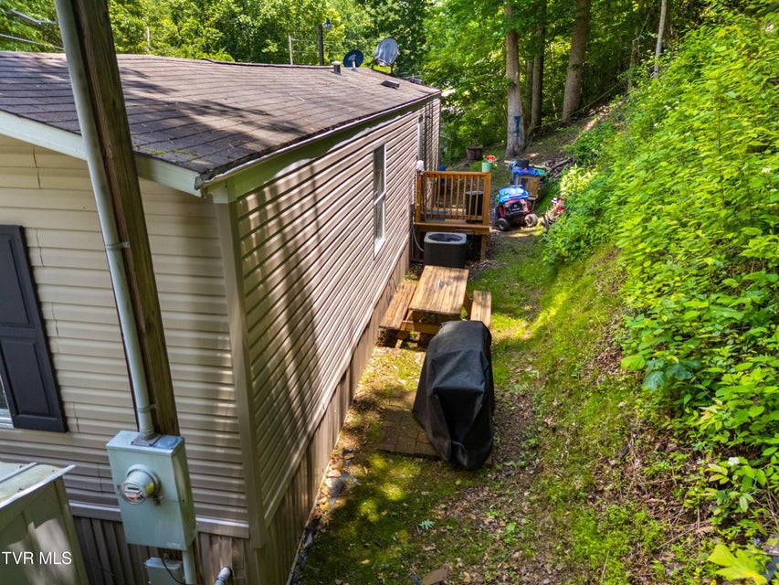 Photo #16: 904 Briar Fork Road