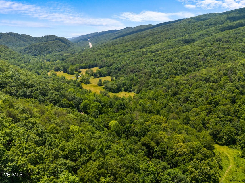 Photo #24: 904 Briar Fork Road
