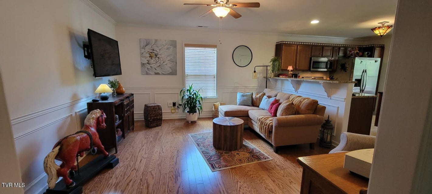 Photo #5: 687 Suffolk Road