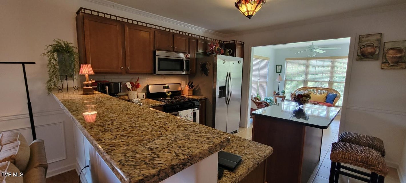 Photo #6: 687 Suffolk Road