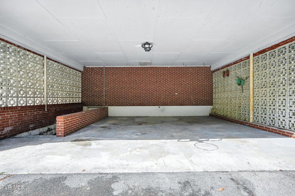 Photo #29: 134 Richmond Heights