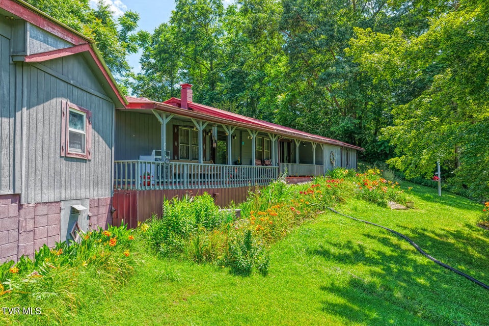 Photo #5: 120 Hammond Road