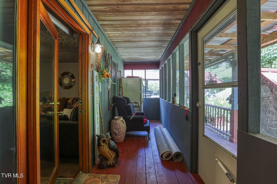 Photo #14: 120 Hammond Road