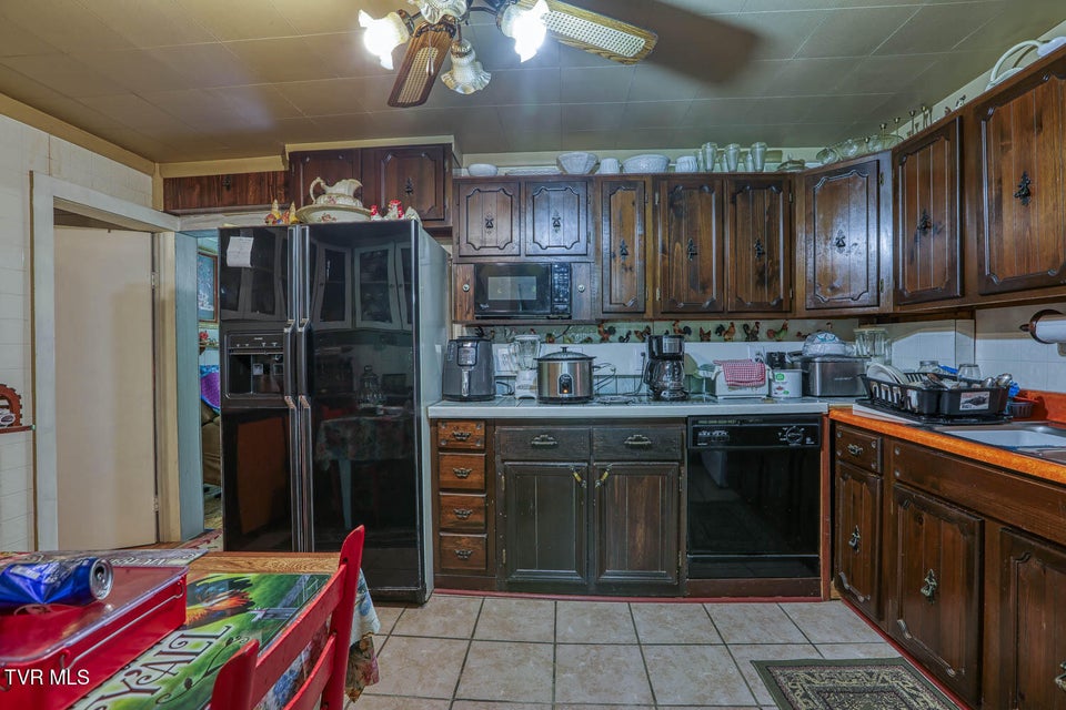 Photo #20: 120 Hammond Road