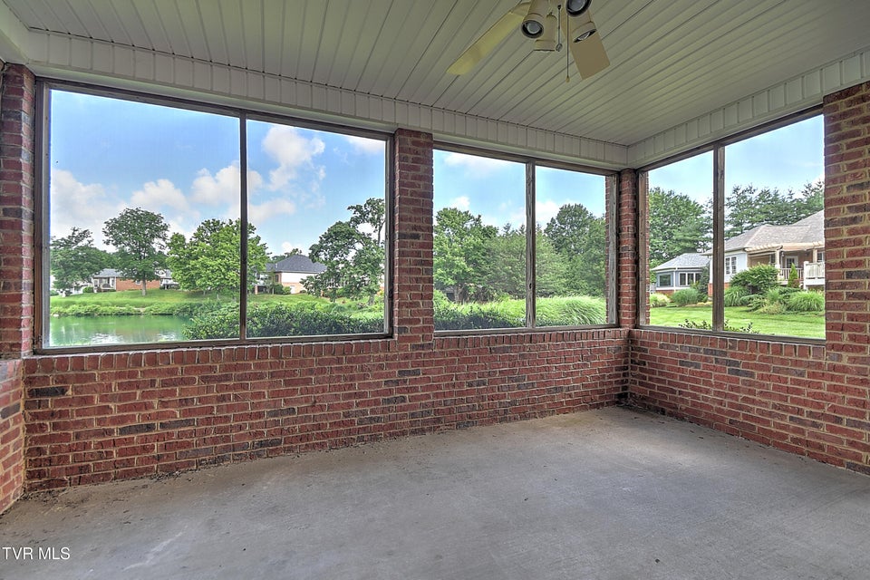 Photo #54: 1813 Waters Edge Dr Drive