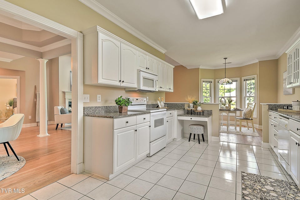 Photo #24: 1813 Waters Edge Dr Drive