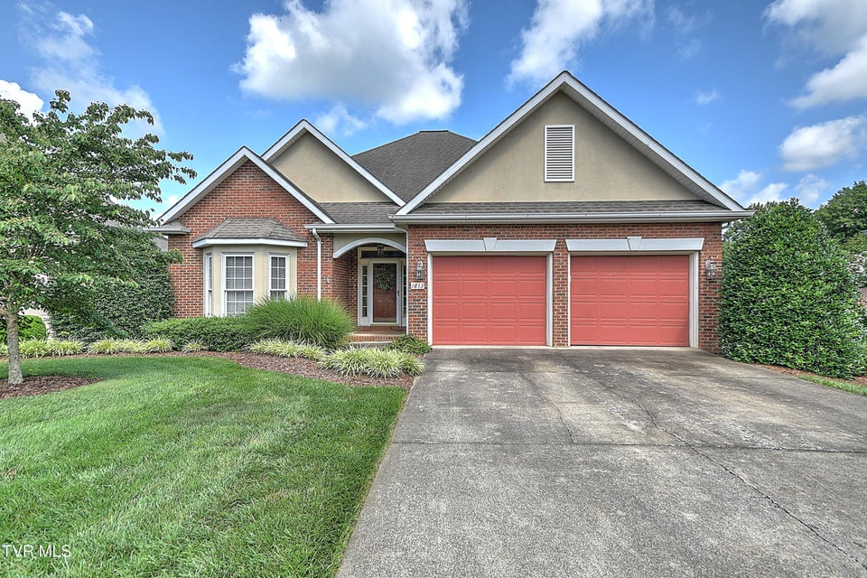 Photo #2: 1813 Waters Edge Dr Drive