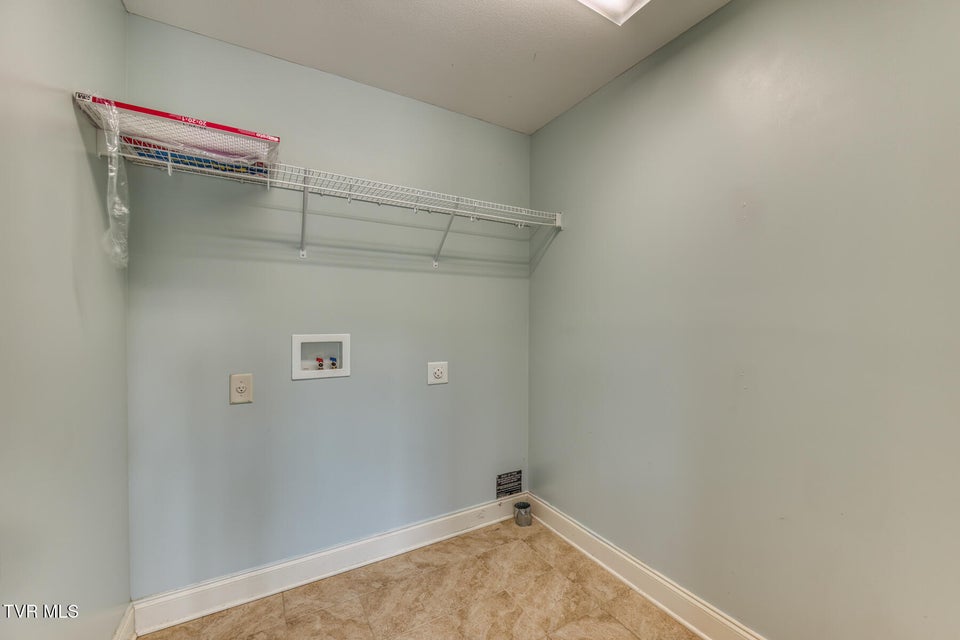 Photo #8: 668 Grays Pointe Court