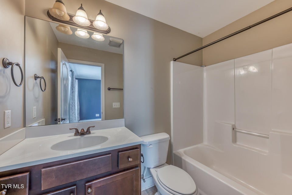 Photo #20: 668 Grays Pointe Court