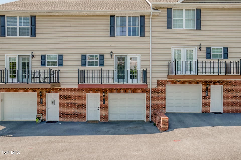 Photo #2: 668 Grays Pointe Court
