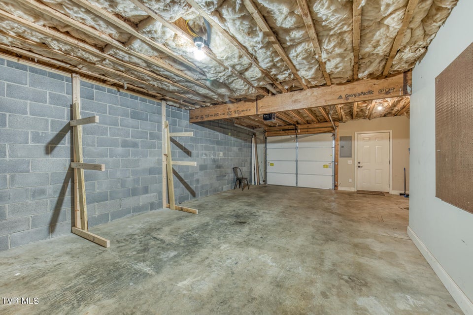 Photo #25: 668 Grays Pointe Court