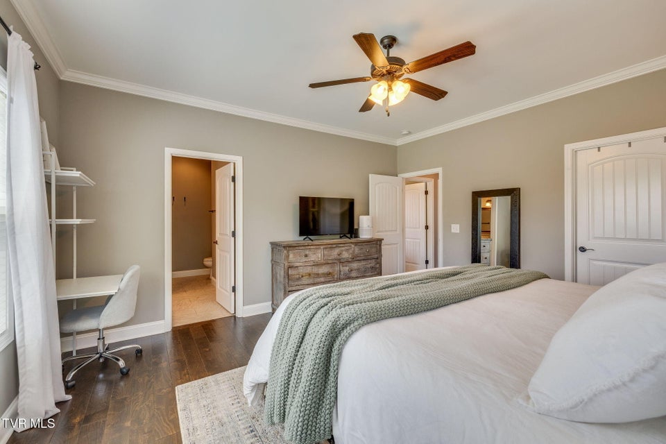 Photo #16: 2384 Poplar Ridge Court