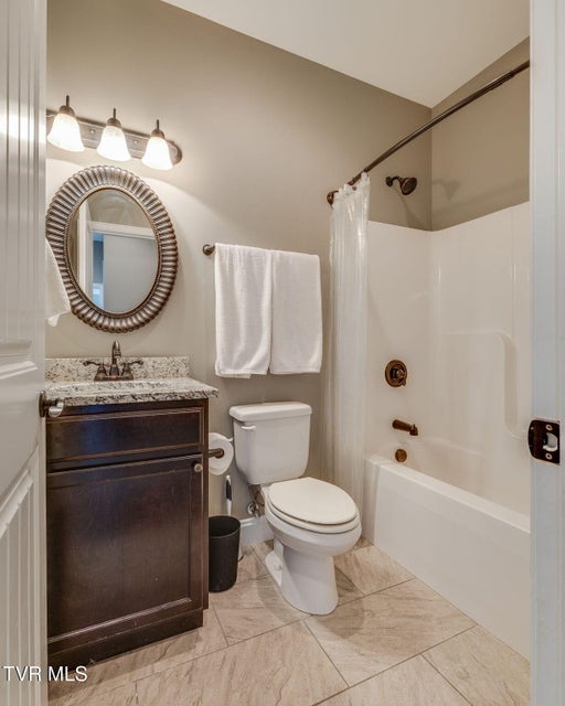 Photo #21: 2384 Poplar Ridge Court