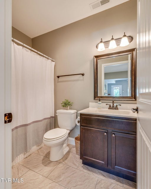 Photo #29: 2384 Poplar Ridge Court