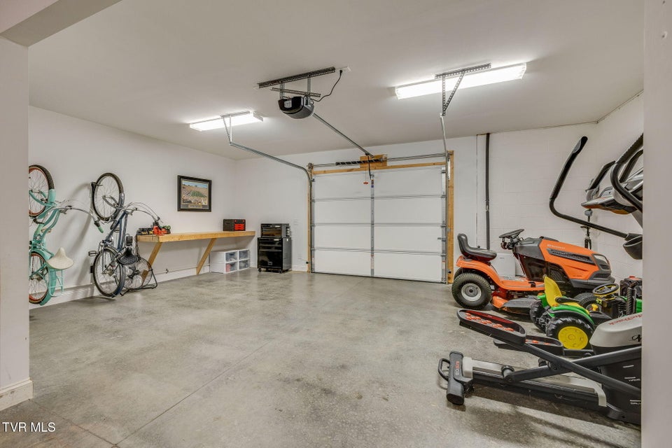 Photo #33: 2384 Poplar Ridge Court