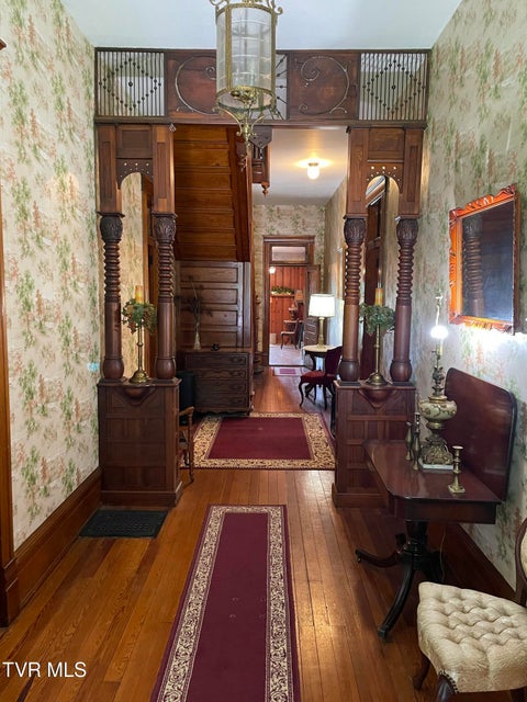 Photo #5: 438 Main Street