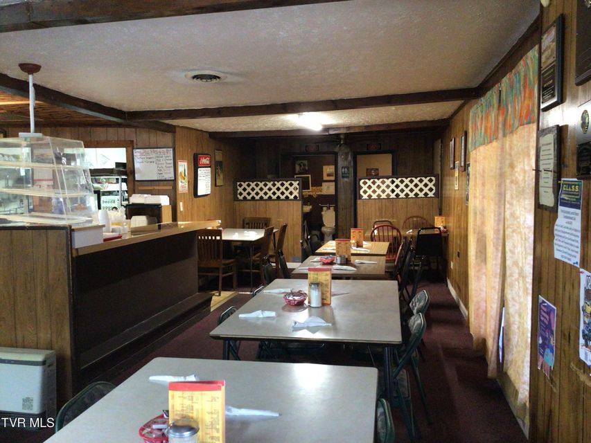 Photo #11: 102 Hardin Street