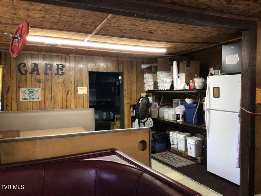 Photo #14: 102 Hardin Street
