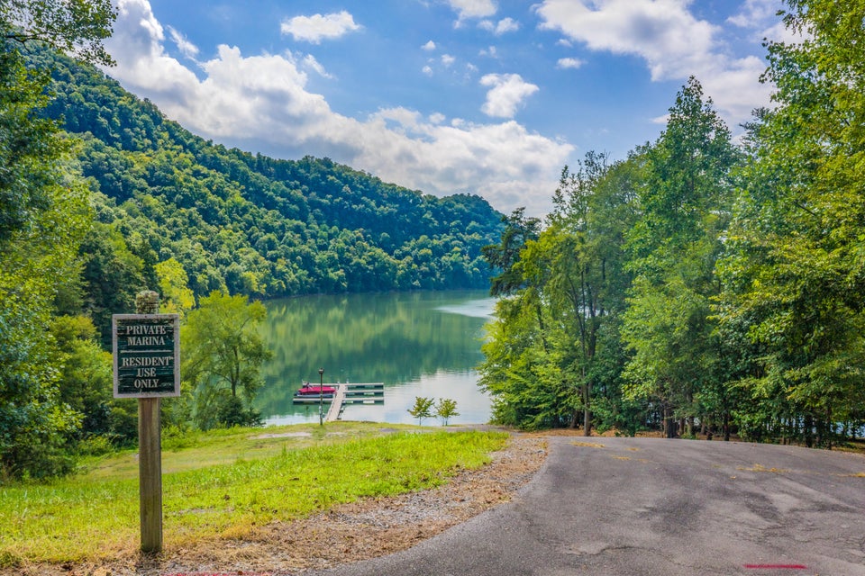 Photo #23: Lot 30 Walnut Bend Drive