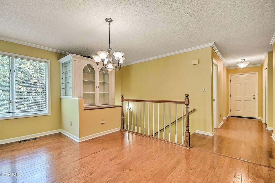 Photo #4: 465 Manor Drive