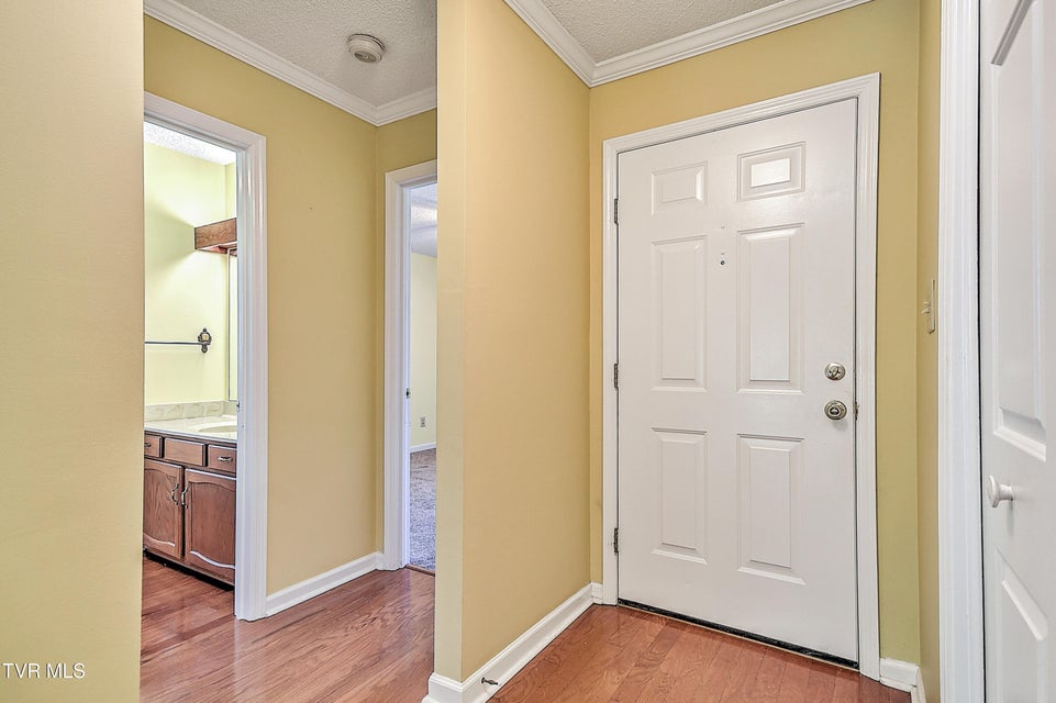 Photo #26: 465 Manor Drive