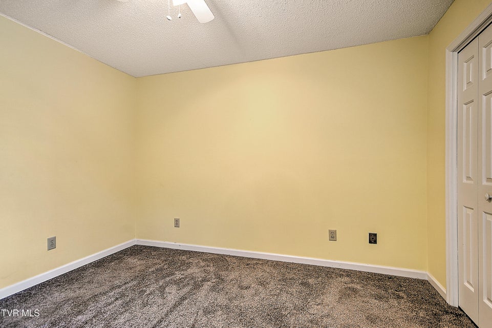 Photo #28: 465 Manor Drive