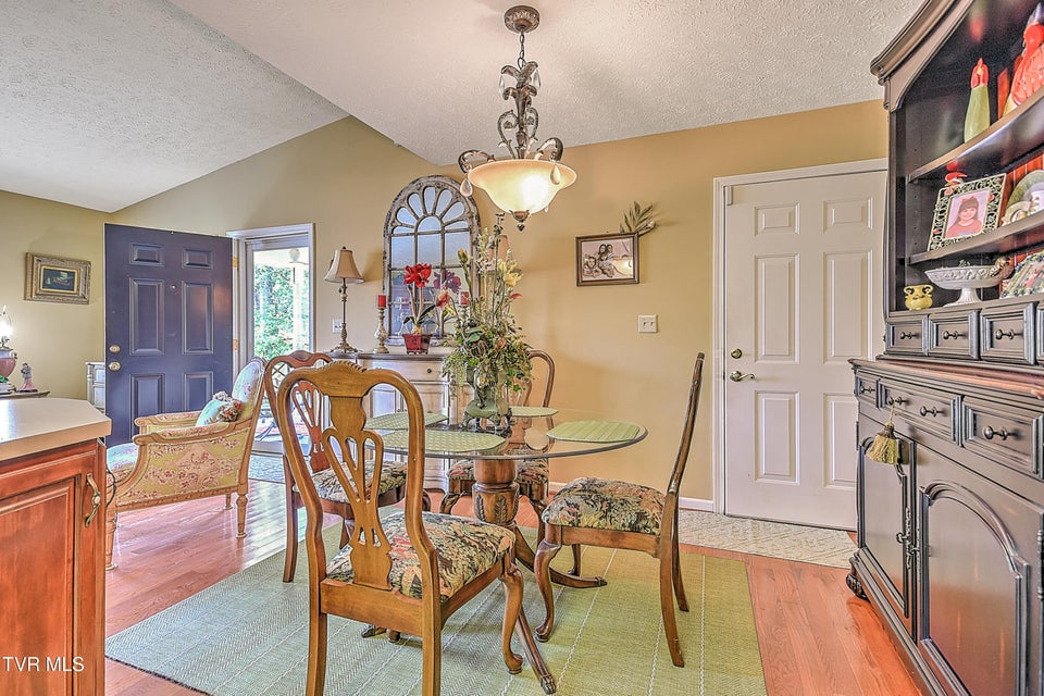 Photo #19: 713 Teasel Drive